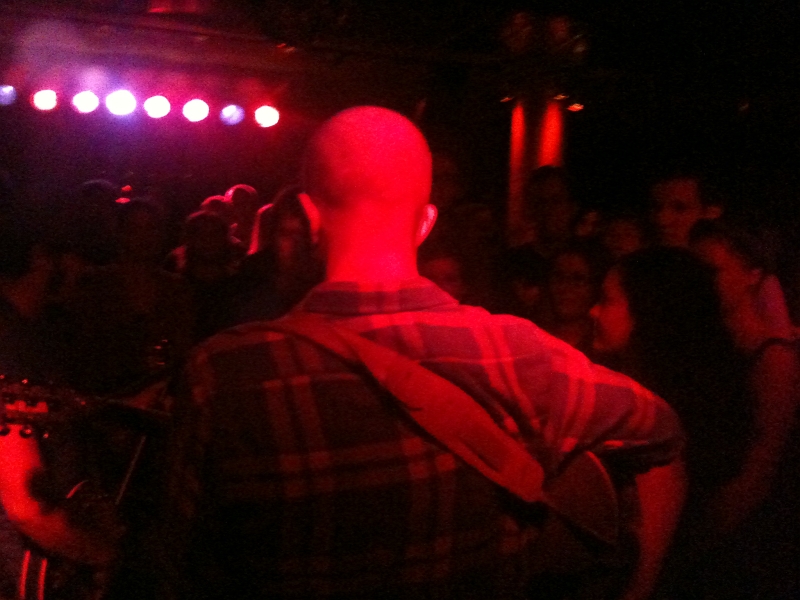 IMG_0777.JPG - William and his band singing in the middle of the crowd.